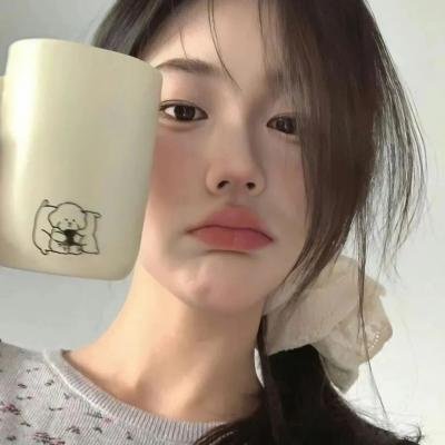 关于她的二三事